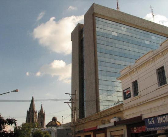 Edificio de la Rectoría General de la Universidad de Guadalajara